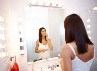 Lustro na wymiar – kiedy się na nie zdecydować?