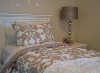 Komfort i styl - nowoczesne łóżka tapicerowane