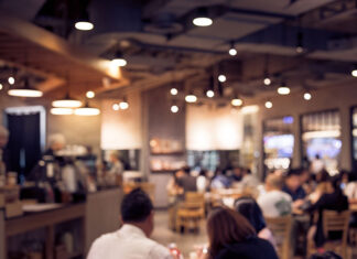 Dlaczego warto zainwestować w meble loftowe na wymiar