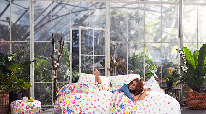 Flower Power – Przygotuj swoją sypialnię na wiosnę. Kwiatowe wzory to trend na 2020!