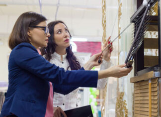 Jak zamontować rolety dzień i noc? Jak zamontować rolety dzień i noc