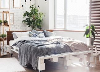 Jak wybrać narzutę na łóżko – praktyczny dodatek do sypialni narzuta