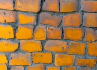 Farby dekoracyjne do malowania ścian z cegły