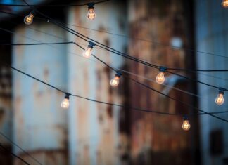 Ile waży metr kabla 5x16?