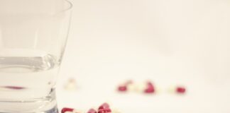 Czy popijać wódkę?