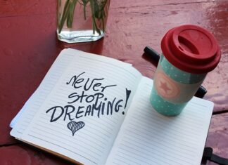 Jak zrobić ładny napis na drewnie?