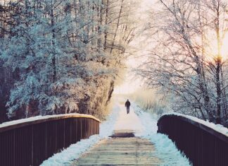 Co ile dni filtrować wodę w basenie?