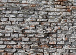 Jak wybielić deskę klozetową?