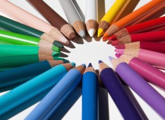 Czy lakierowane drewno można olejować?