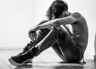 Jak wieszać spodnie w szafie? Jak wieszać spodnie w szafie?