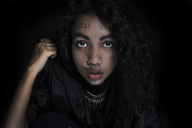 Czy szafa musi mieć plecy? Czy szafa musi mieć plecy?