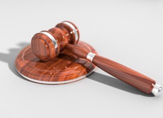 Dlaczego zostaje osad na naczyniach ze zmywarki? Dlaczego zostaje osad na naczyniach ze zmywarki?