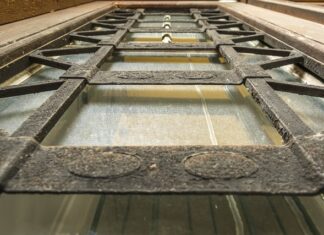 Jak naciągnąć siatkę zgrzewaną?